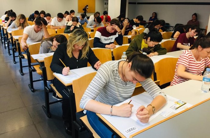 EL INSTITUTO CONFUCIO DE LA UNIVERSITAT DE VALNCIA (ICUV) CELEBRA LOS EXÁMENES OFICIALES DE CHINO