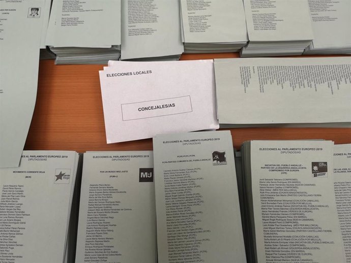 26M.- Cerca de 2.500 cántabros atenderán hoy las 823 mesas electorales y cobrarán 65 euros de dieta