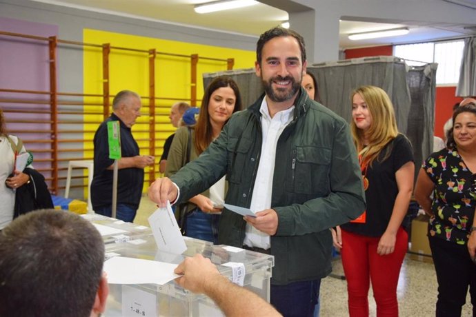 Málaga.- 26M.- Daniel Pérez (PSOE) anima a los malagueños a votar para "lograr el cambio en Málaga"