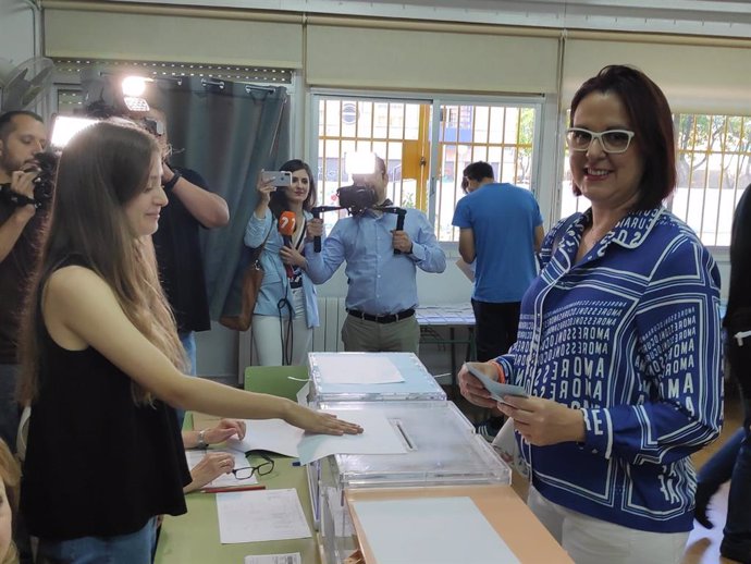 26M.- Isabel Franco (Cs) Confiesa Estar "Emocionada Y Nerviosa" Y Desea Conseguir La "Victoria Electoral"