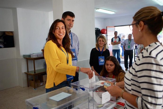 Huelva.- 26M.-Loles López invita a votar a los ciudadanos en una jornada en la que "se decide el futuro de cada pueblo" 