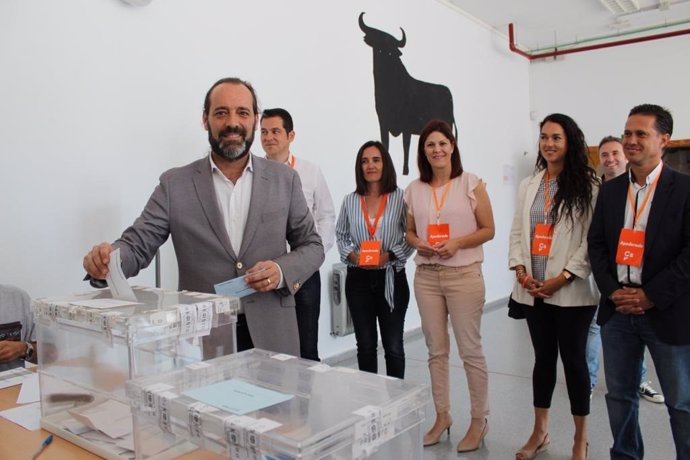 Málaga.- 26M.- Cassá (Cs) anima a votar en un día "histórico" y cree que en Málaga "va a haber un cambio"