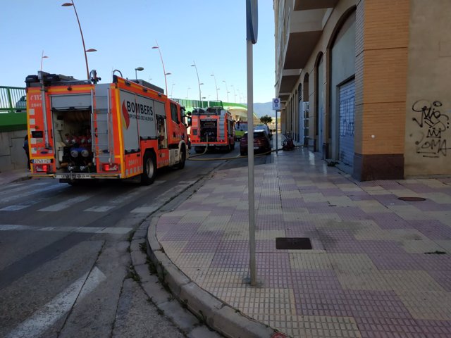 Fallece un hombre apuñalado en Valencia, y su agresor se entrega a la Policía alegando defensa propia