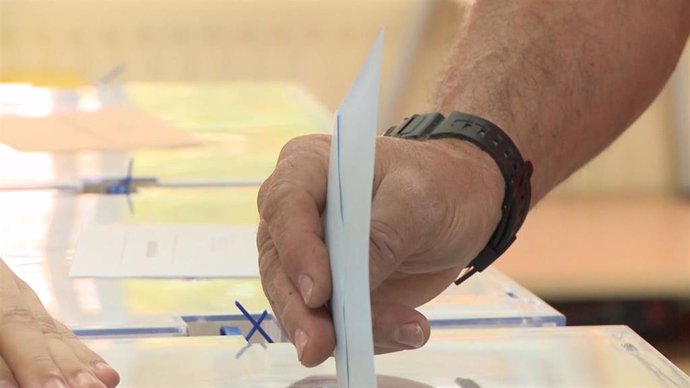 AMP.-26M.- La participación en las elecciones municipales de Baleares cae 2,9 puntos a las 18 horas y se sitúa en el 43%