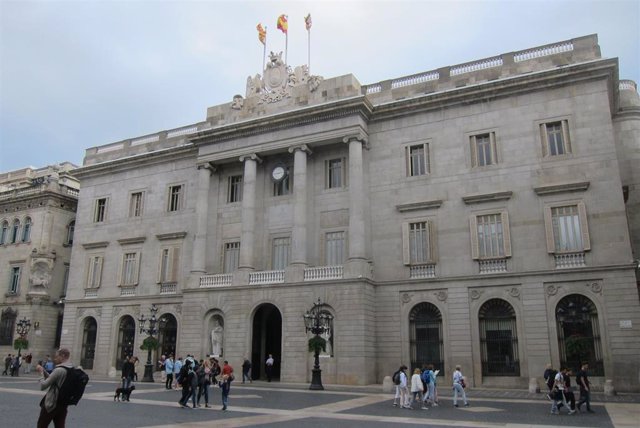 Fachada del Ayuntamiento de Barcelona