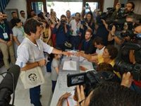 'Kichi' roza la mayoría absoluta en Cádiz con 13 concejales tras la caída de PP, que pierde 4 ediles