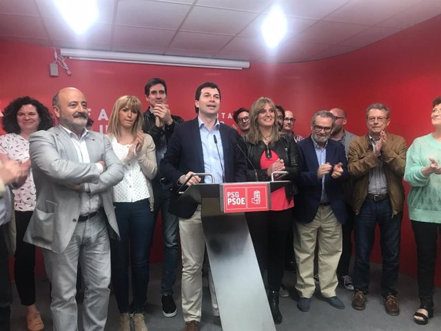 26M.M.- Gonzalo Caballero Celebra Un "Nuevo Triunfo" Del Psdeg: "Queremos Ser El Futuro De Los Gallegos"