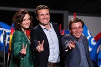 Almeida asegura que "no serán un problema" los "cargos y títulos" con Cs y Vox para formar gobierno