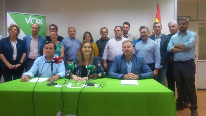 26M.- Vox prevé ser "el azote de los partidos tradicionales" de Sevilla y "alternativa real" a la izquierda