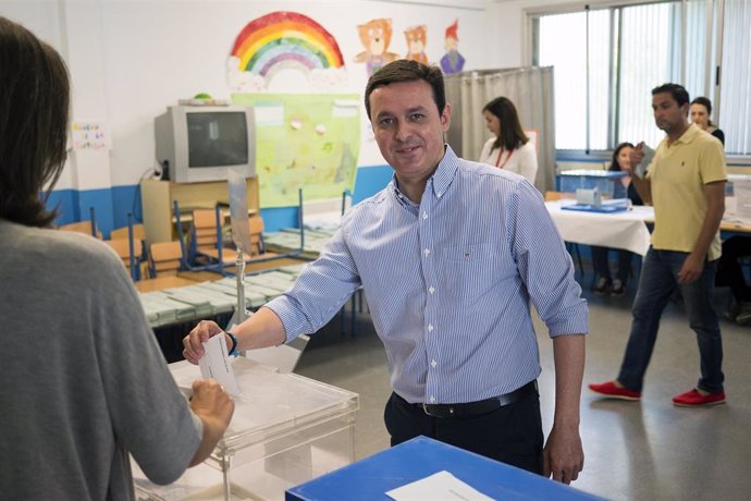 Almería.-26M.-García (PP) desea a los electores que voten "con el corazón" y "la cabeza" y opten por el proyecto del PP 