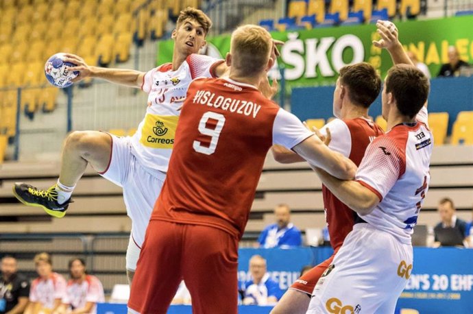 Balonmano/Selección.- Antonio Serradilla (Quabit), novedad en los Hispanos para los duelos ante Suecia y Noruega