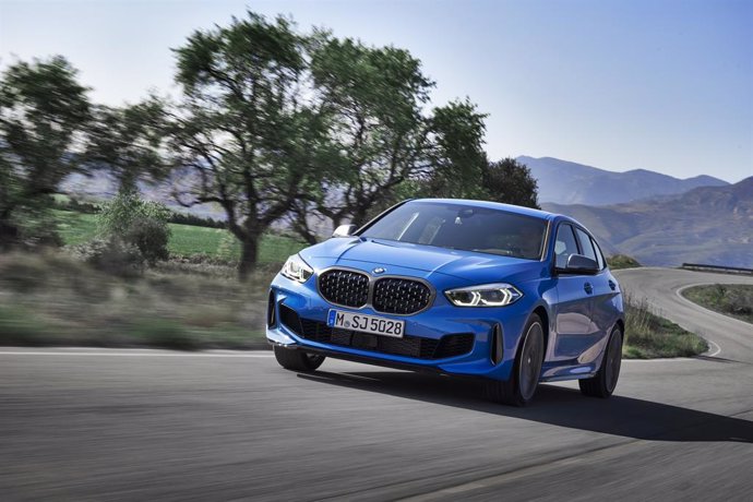 Economía/Motor.- BMW lanzará el 28 de septiembre la tercera generación del Serie 1