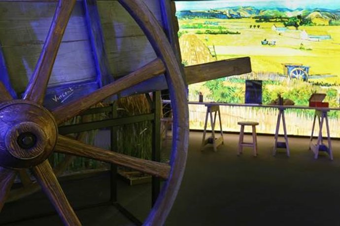 L'exposició 'Meet Vincent van Gogh" estén la seva estada a Barcelona per bon acolliment