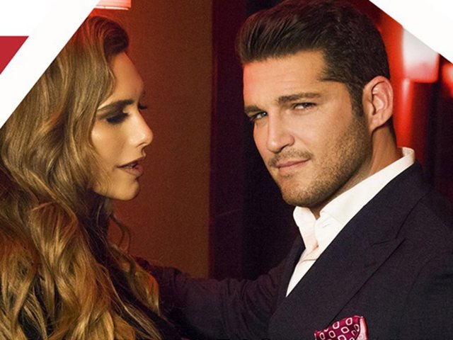 Manu Tenorio, más feliz que nunca, presenta su segundo single, 'El roce'