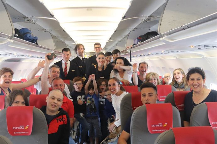 Una iniciativa de Projecte Junts permet a 12 nens hospitalitzats descansar del seu tractament a Eivissa i Formentera