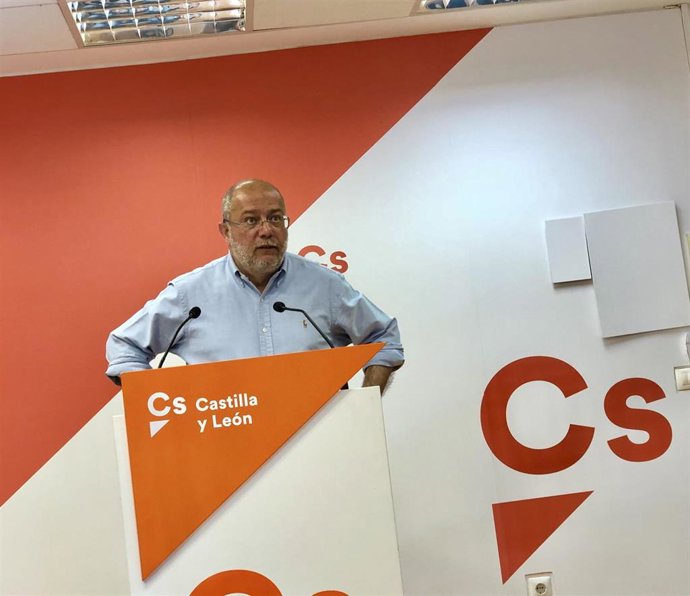 Igea (Cs) cree que los ciudadanos de CyL han castigado al PP por "años de soberbia y clientelismo"