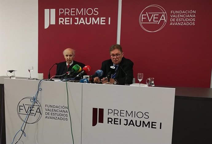 El presidente ejecutivo de los Jaume I: "Ojalá Amancio Ortega nos pagara un premio"
