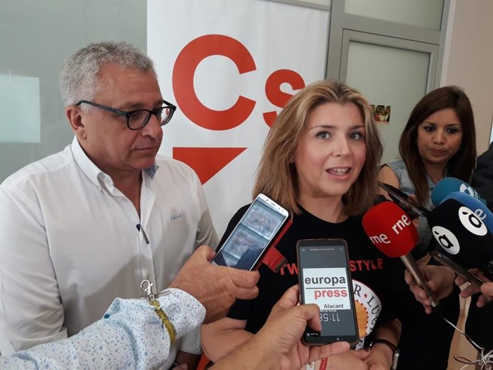 Alicante.- Sánchez (Cs) cree que Puig lanza "globos sonda" y dice que no participará de un "cambio de cromos"