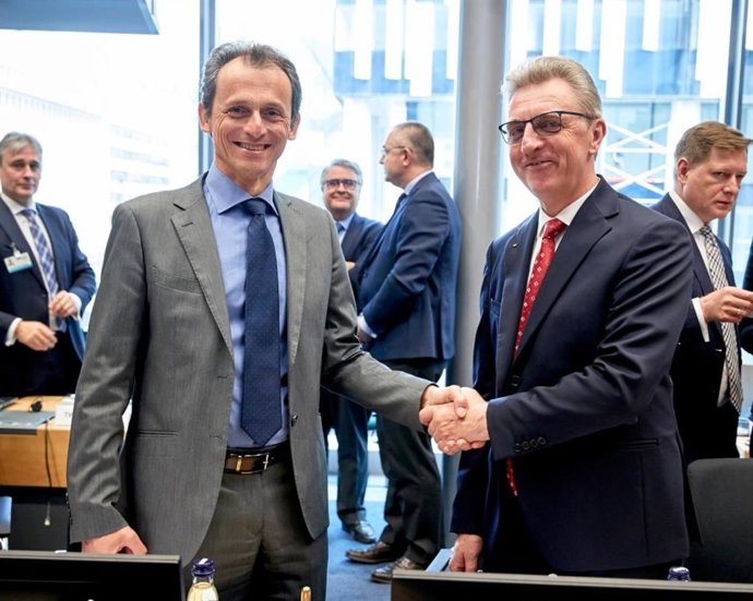 Pedro Duque anima a Europa a liderar en materia espacial para hacer frente a amenazas externas