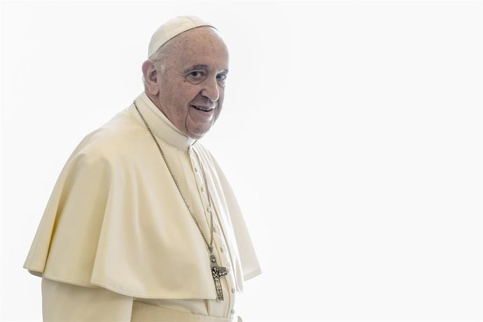 Pope meets Bulgaria's Parliament speaker Tsveta Valcheva Karayancheva