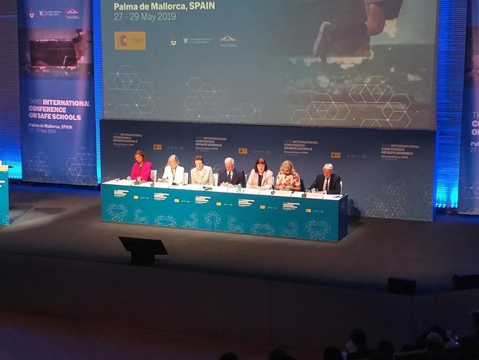 Borrell: "També la guerra té lleis, el dret internacional humanitari existeix i ha de ser aplicat"