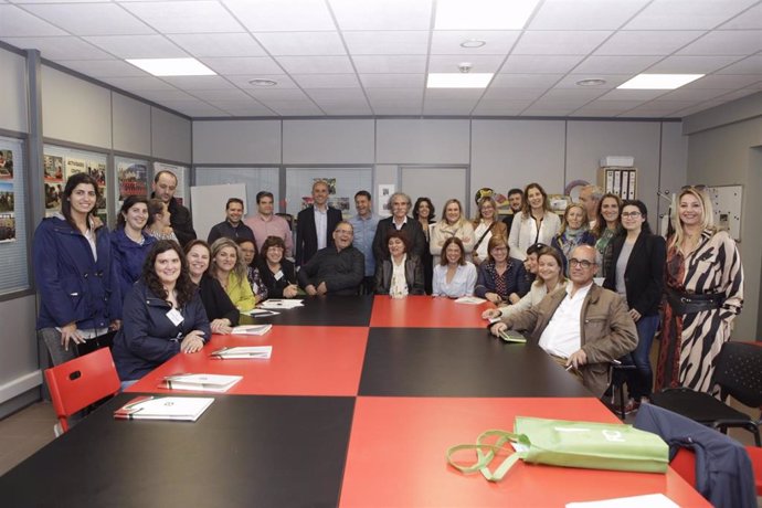 Un grupo de 27 personas de Entidad FORMEM (Portugal) visitan Anfas y Tasubinsa para compartir experiencias