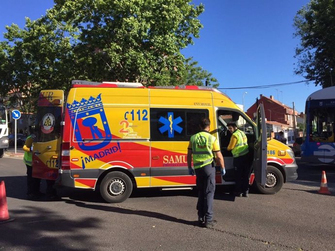 Sucesos.- Herida muy grave una mujer de 55 años tras ser atropellada en un paso de peatones en Hortaleza
