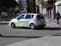 Detenidos cinco menores en Málaga por agredir e insultar a personas sin techo