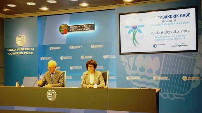 Murga niega que Osakidetza rescinda el contrato a una anestesista por denunciar filtraciones en la OPE