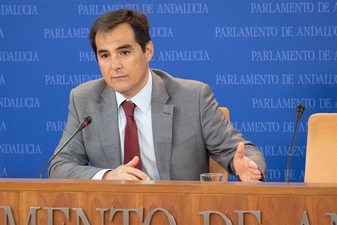 PP-A buscará "un amplio consenso" sobre el Presupuesto y pide a PSOE y Adelante que no tengan "ánimo destructivo"