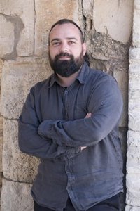 La conversación entre Antoni Vidal Ferrando y Pau Vadell conversan sobre procesos de creación literaria