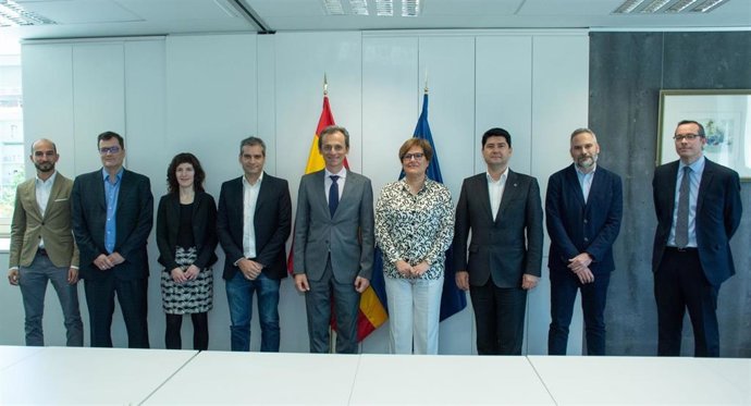 La investigadora de la UPNA Maite Martínez Aldaya, nombrada académica de número de la Academia Joven de España