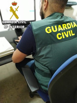 Valencia.- Sucesos.- Detenido un 'estafador del amor' por financiar un coche de alta gama con documentación de su ex