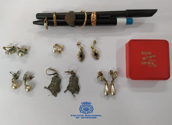 Detenidos cuatro jóvenes por el robo en un domicilio