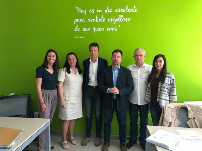 26M.- Errejón destaca el "buen empleo" del Gobierno de Rivas para "llevar a la Comunidad"