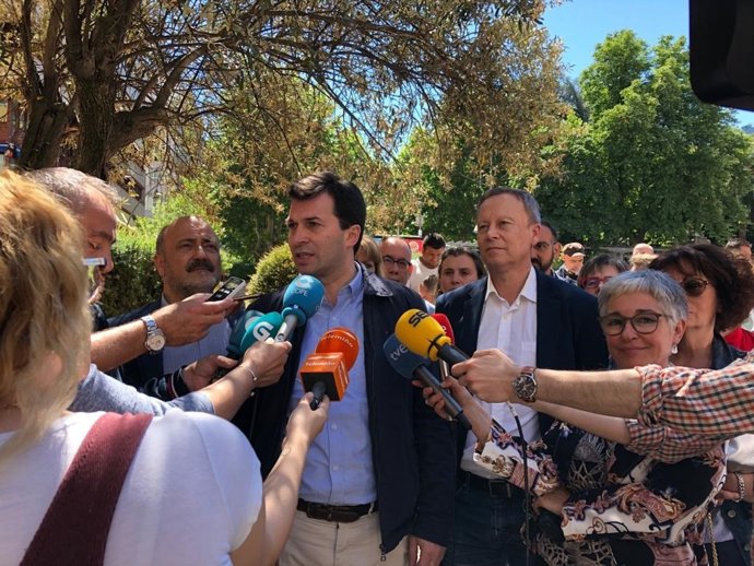 26M.- El Psdeg Avisa A Albert Rivera Que Su Discurso "Quedará Finiquitado" Si Pacta Con La "Derecha Caciquil De Baltar"