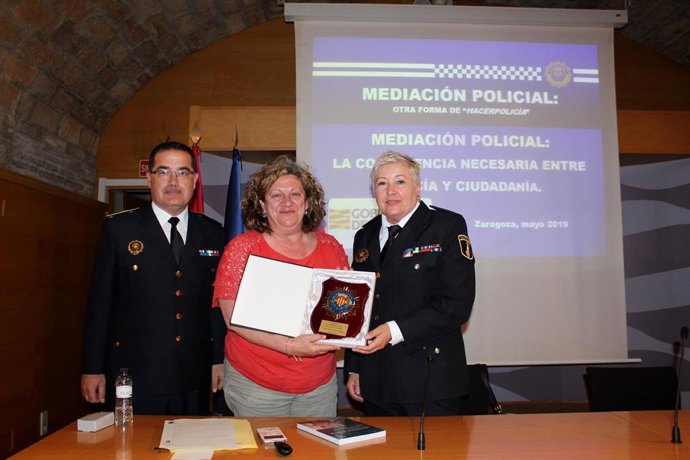 Más de 20 agentes reciben formación de Mediación Policial