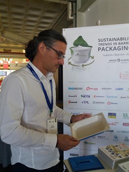 AINIA PRESENTA UNA BANDEJA PARA ALIMENTOS FRESCOS QUE LOGRA REDUCIR UN 90% EL USO DE PLÁSTICO