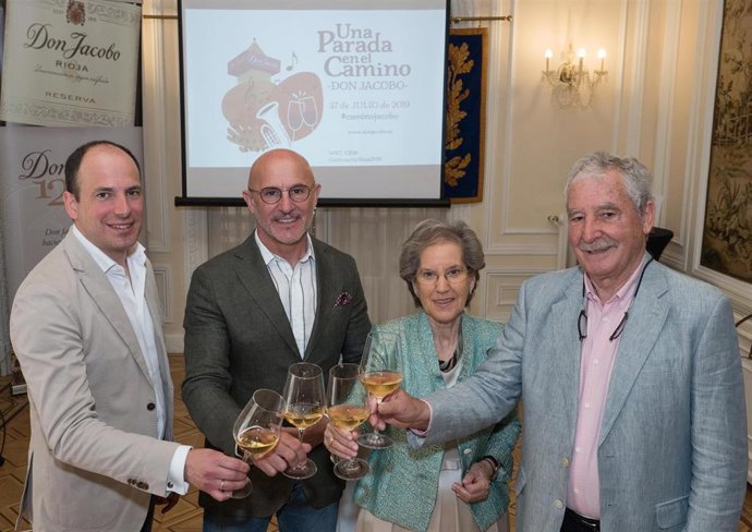 Catas comentadas, actuaciones y actividades en familia en la tercera edición de 'Una parada en el Camino, Don Jacobo'