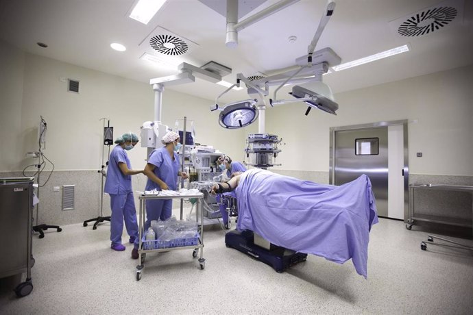El Hospital de Manises (Valencia) supera las 1.200 cirugías bariátricas