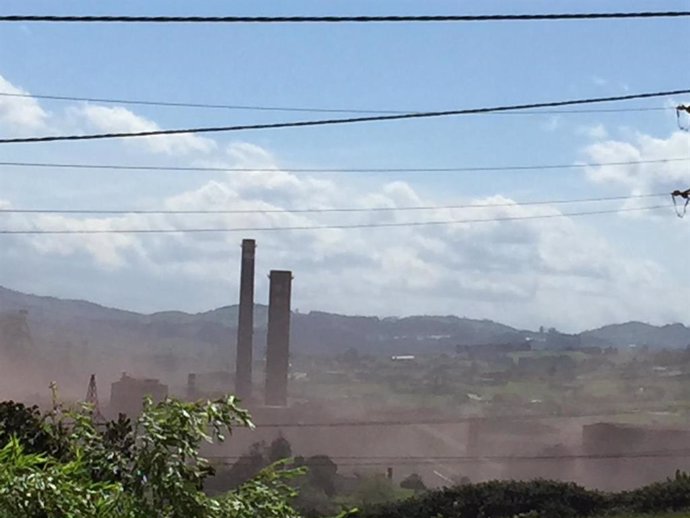 Ecologistas alertan de nuevas nubes contaminantes en Gijón