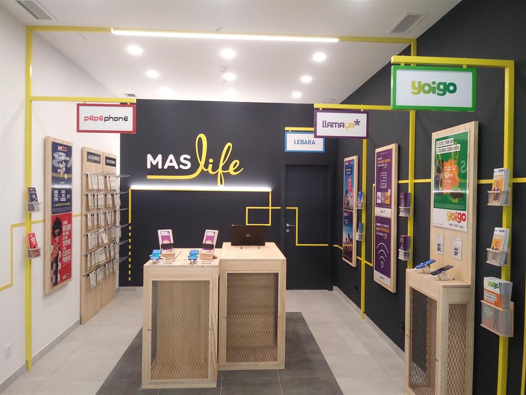 Grupo Masmovil Abre Una Nueva Tienda Multimarca Maslife En Vallsur