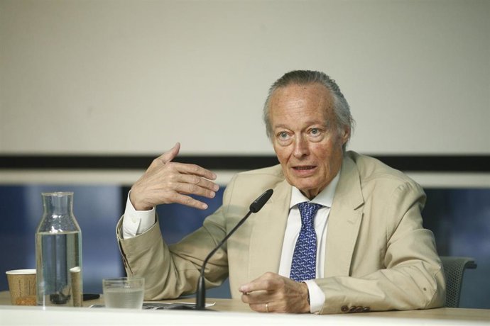 El exministro Josep Piqué protagoniza los desayunos 'Las Mañanas del mañana' de DigitalES sobre 'El mundo que nos viene: Retos, desafios y esperanzas del siglo XXI'