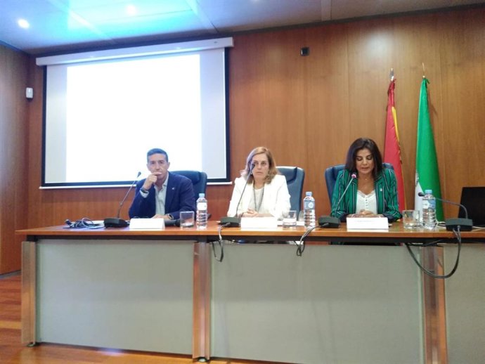 Málaga.- La Junta destaca la "labor fundamental" de los forenses en el esclarecimiento de delitos