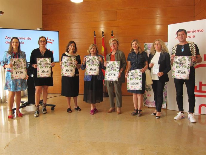 *Música, Personal Shopper Y Desfiles De Moda, Algunas De Las Actividades De La Gran Shopping Del Verano