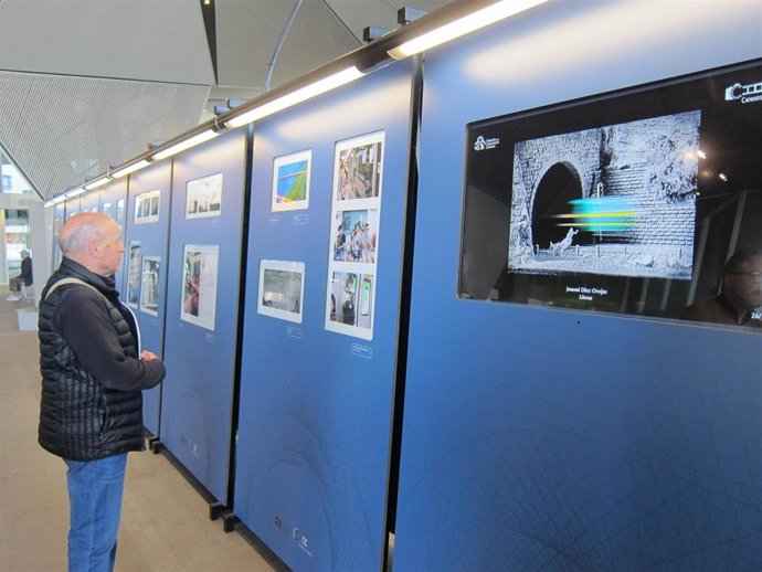 'Caminos De Hierro' Ofrece 149 Miradas Y Sentimientos Diferentes En Una Exposición En La Estación De Tren De Logroño