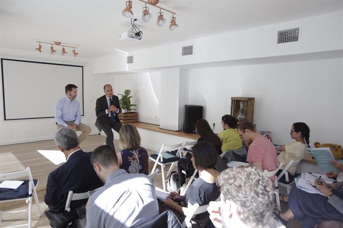 Una de cada tres ofertas de empleo que se publica en Canarias está vinculada a la Hostelería y el Turismo