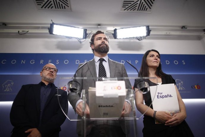 Vox pide a la Mesa del Congreso que los presos suspendidos no cobren sus sueldos de diputados