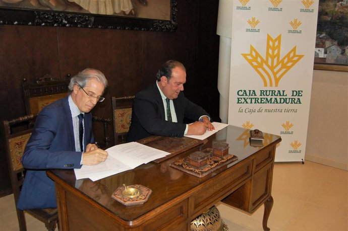 Nota caja rural de extremadura