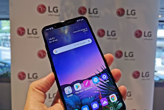 LG presenta su nuevo catálogo de móviles, que va de la gama media a modelos 'pre